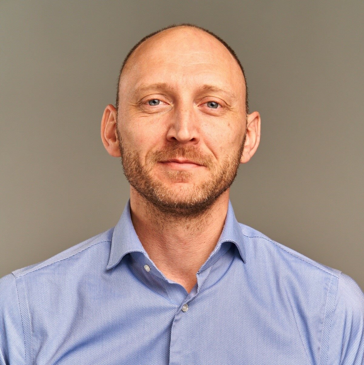 Dr. Erik Klok headshot