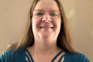Melissa Field, a bilateral pulmonary embolism survivor diagnosed at Christmas after two prior medical visits dismissed her post-COVID symptoms — with her right lung 100% clotted and left lung 50% clotted at the time of diagnosis.